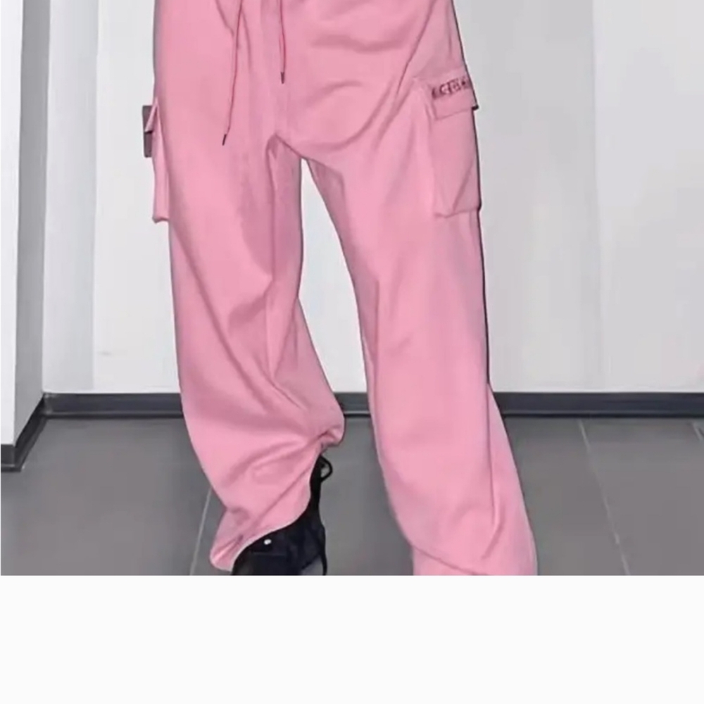 Pink Oversized Women's Sweatpants by Unknown Brand - Picture 3 of 3